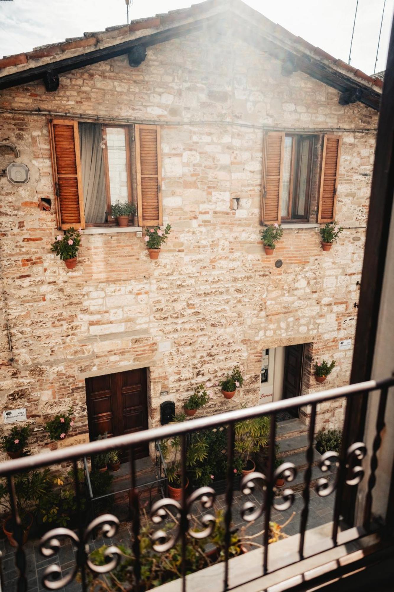 Locanda Del Duca Gubbio Eksteriør billede
