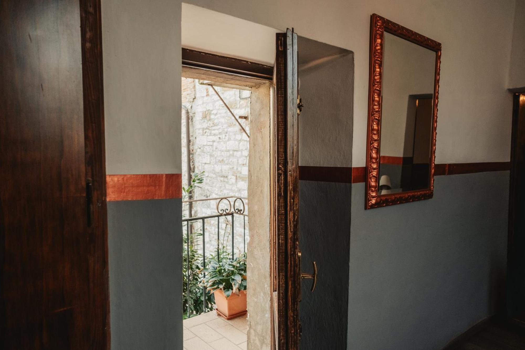 Locanda Del Duca Gubbio Eksteriør billede